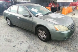 Nissan Altima 2004г.