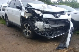 Toyota RAV4 2016г.