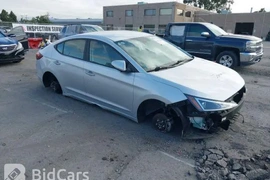 Hyundai Elantra 2020г.