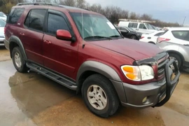 Toyota Sequoia 2003г.