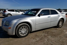 Chrysler 300 2010г.