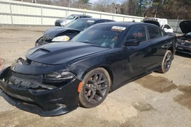 Dodge Charger 2020г.