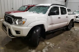 Toyota Tacoma 2015г.