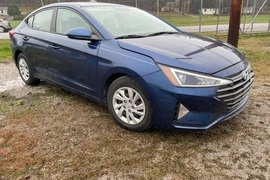 Hyundai Elantra 2019г.