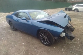 Dodge Challenger 2021г.