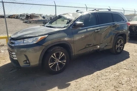 Toyota Highlander 2018г.