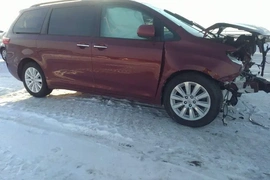 Toyota Sienna 2015г.