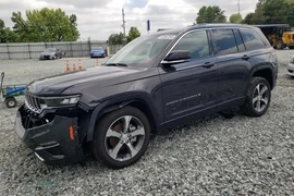 Jeep Grand Cherokee 2023г.