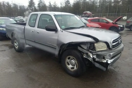 Toyota Tundra 2001г.