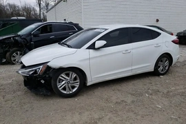 Hyundai Elantra 2020г.