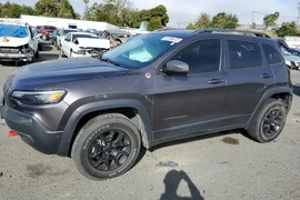 Jeep Cherokee 2019г.