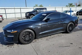 Ford Mustang 2021г.
