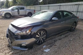 Nissan Altima 2019г.