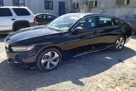 Honda Accord 2018г.