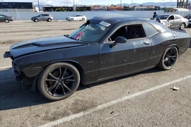 Dodge Challenger 2016г.