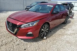 Nissan Altima 2022г.