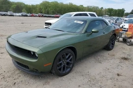 Dodge Challenger 2020г.