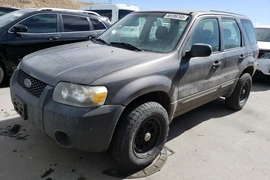 Ford Escape 2005г.