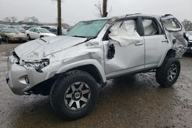 Toyota 4Runner 2020г.
