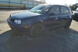 Volkswagen Golf 2005г.