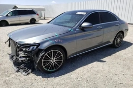 Mercedes-Benz C-Class 2021г.