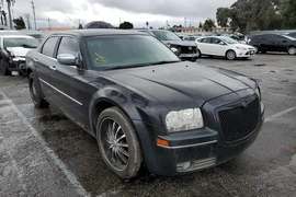 Chrysler 300 2010г.