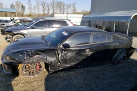 Dodge Charger 2021г.