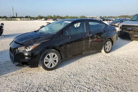 Nissan Versa 2020г.