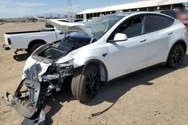 Tesla MODEL Y 2022г.