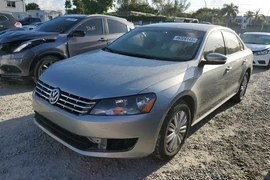 Volkswagen Passat 2014г.