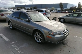 Nissan Maxima 2003г.
