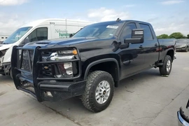 Chevrolet Silverado 2022г.