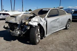 Dodge Charger 2020г.