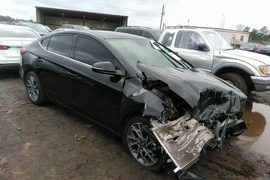 Hyundai Elantra 2019г.