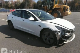 Tesla Model 3 2022г.