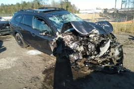 Subaru Outback 2023г.