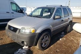 Ford Escape 2005г.