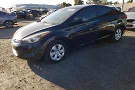 Hyundai Elantra 2016г.