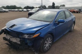 Toyota Camry 2020г.