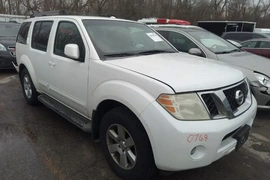 Nissan Pathfinder 2008г.