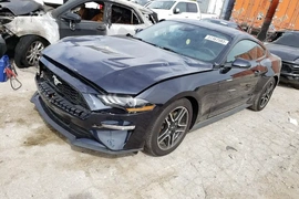 Ford Mustang 2021г.