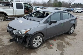 Nissan Versa 2020г.