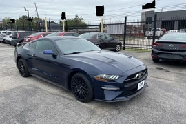 Ford Mustang 2018г.