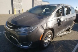 Chrysler Pacifica 2020г.