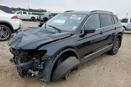 Volkswagen Tiguan 2020г.