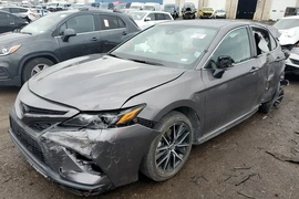 Toyota Camry 2022г.