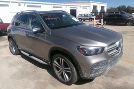 Mercedes-Benz GLE-Class 2021г.