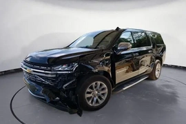 Chevrolet Suburban 2023г.