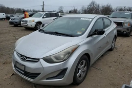 Hyundai Elantra 2015г.