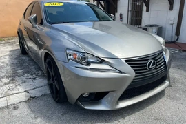 Lexus IS 2015г.